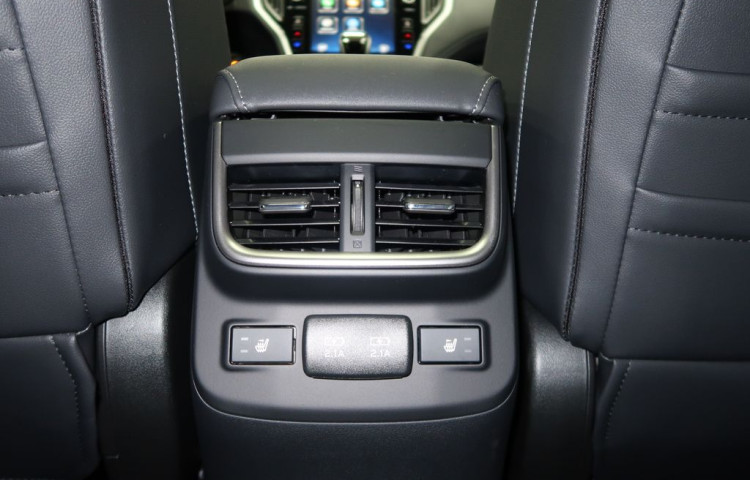 Subaru Outback TOURING 4X4. Služební vůz.