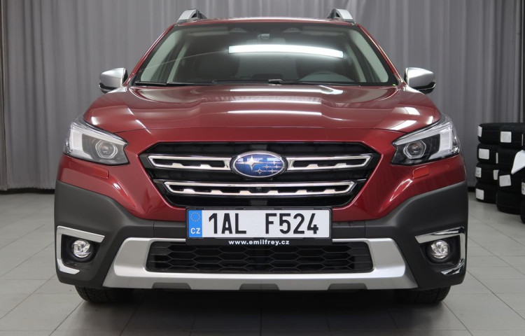 Subaru Outback TOURING 4X4. Služební vůz.