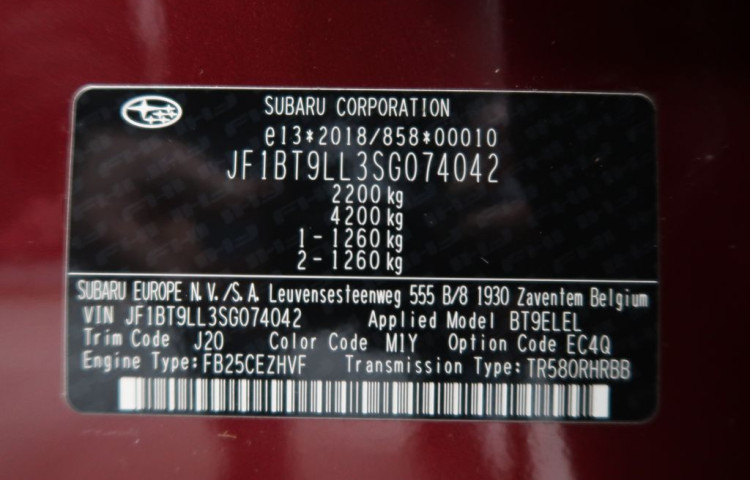 Subaru Outback TOURING 4X4. Služební vůz.