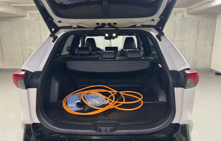 Toyota RAV 4 SELECTION  2.5 Plug -in Hybrid