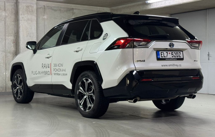 Toyota RAV 4 SELECTION  2.5 Plug -in Hybrid