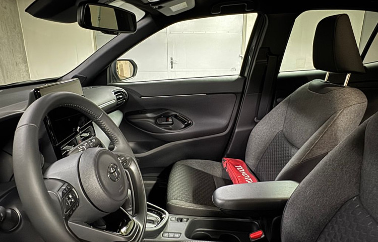 Toyota Yaris Cross STYLE 1.5 Hybrid FWD 116k