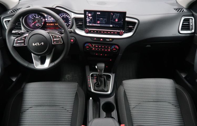 Kia Ceed SW TOP - K odběru od 08/2026