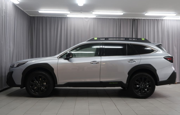 Subaru Outback 4X4 AWD FIELD. K odběru ihned.