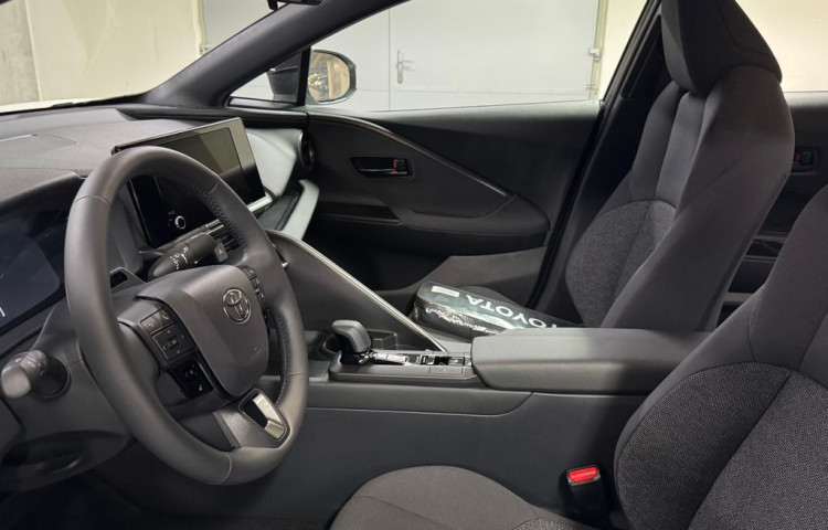 Toyota C-HR Comfort Business 1.8 Hybrid