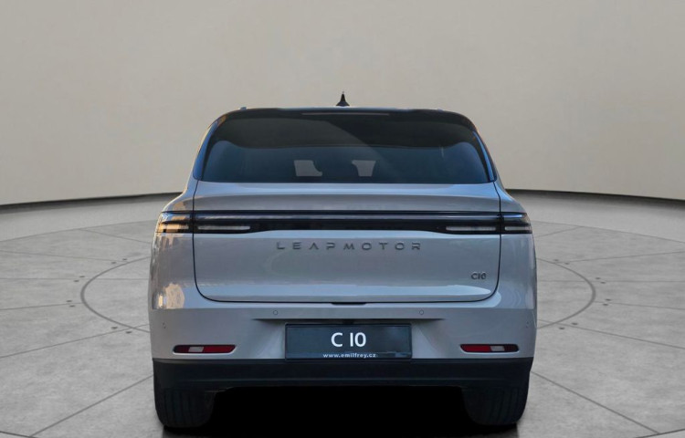 Leapmotor C10 REEV Design Hybrid EV