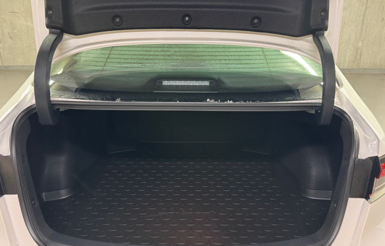 Toyota Corolla COMFORT 1,8 Hybrid (140 k), CV