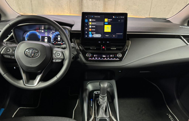 Toyota Corolla COMFORT 1,8 Hybrid (140 k), CV
