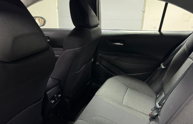 Toyota Corolla COMFORT 1,8 Hybrid (140 k), CV