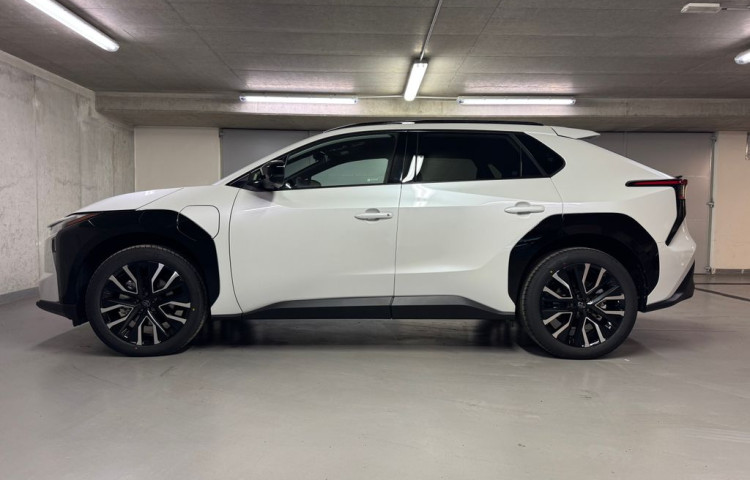 Toyota bZ4X Executive VIP 73.1 kWh 4x4