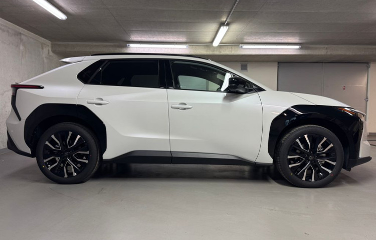 Toyota bZ4X Executive VIP 73.1 kWh 4x4