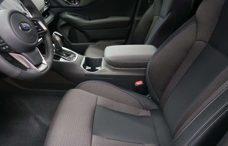 Subaru Outback Active 4X4 AWD, Ihned k odběru