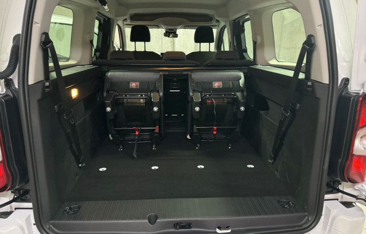 Toyota ProAce City Verso Business 1,2 Long 7 míst