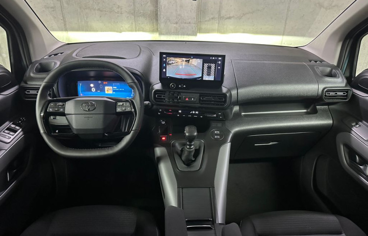 Toyota ProAce City Verso Family 1,5 6MT Long 7 míst