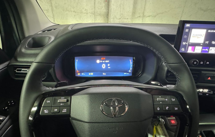 Toyota ProAce City Verso Family 1,5 6MT Long 7 míst