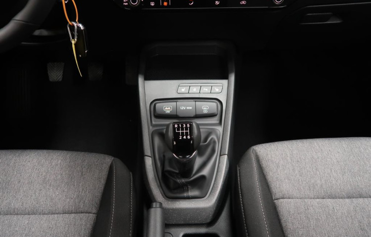 KIA Stonic SPIN - K odběru IHNED