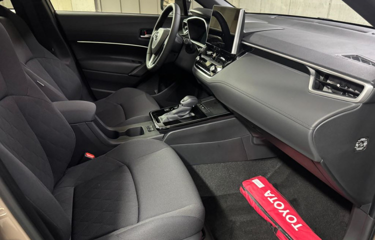 Toyota Corolla Cross STYLE 1.8 Hybrid (140 k) Style