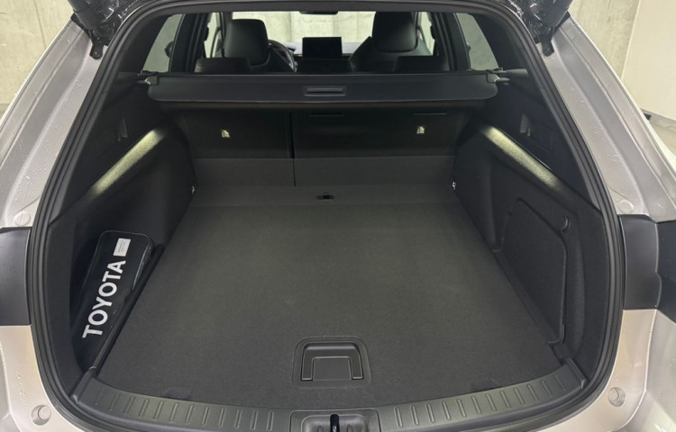 Toyota Corolla GR SPORT Dynamic 2.0 Hybrid