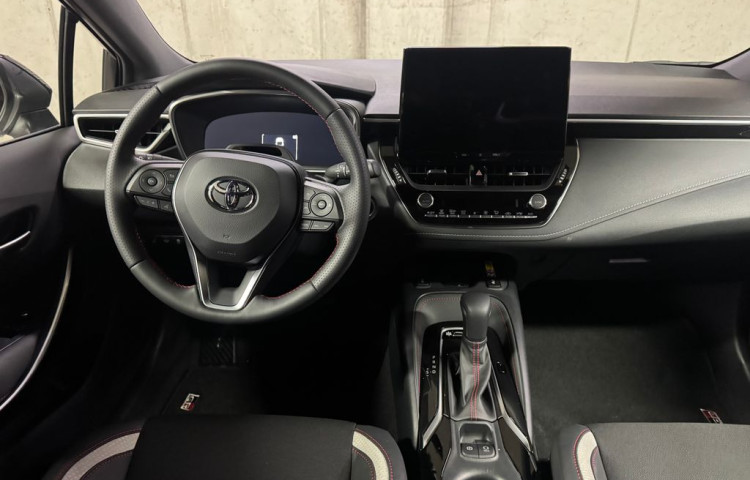 Toyota Corolla GR SPORT Dynamic 2.0 Hybrid