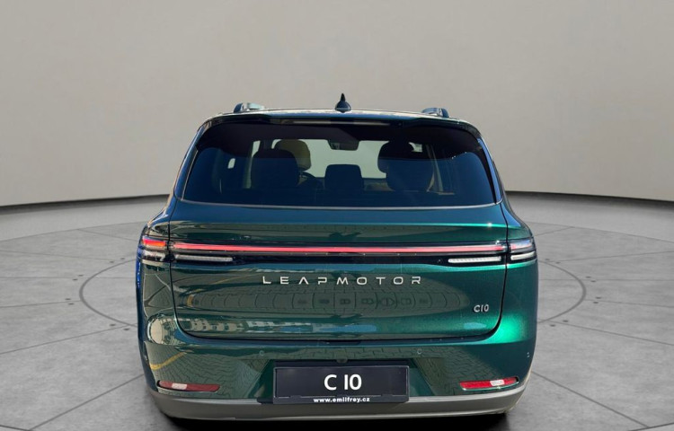 Leapmotor C10 REEV Design Hybrid EV (REEV)
