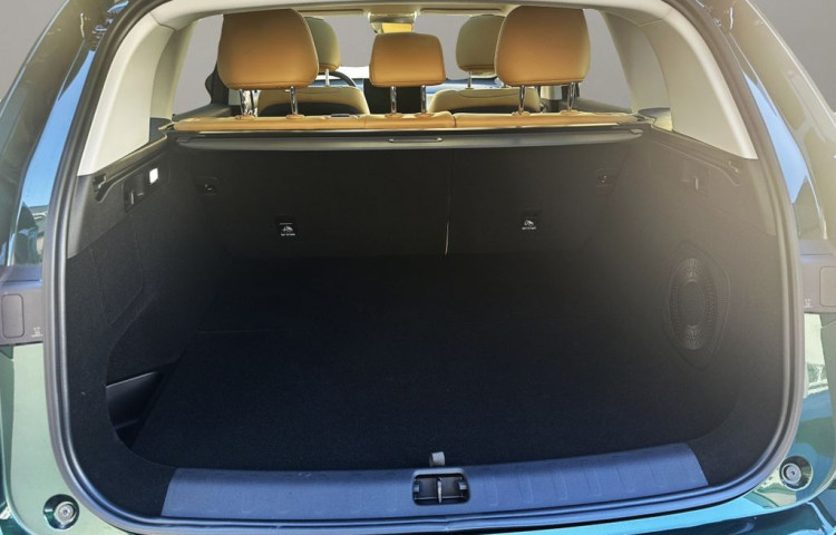 Leapmotor C10 REEV Design Hybrid EV (REEV)