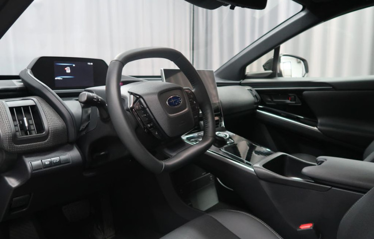 Subaru Solterra EXECUTIVE 4X4. Služební vůz.