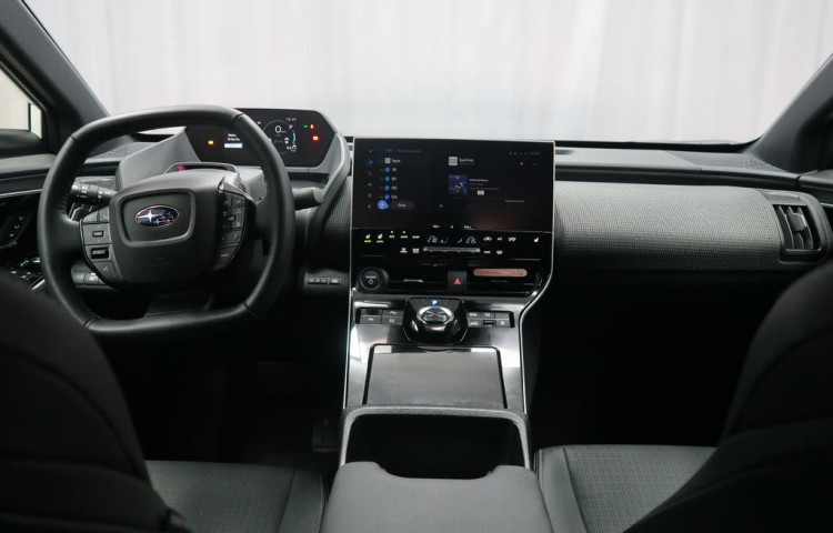 Subaru Solterra EXECUTIVE 4X4. Služební vůz.