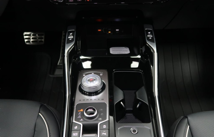 Kia Sorento TOP - K odběru IHNED