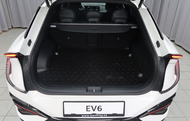 Kia EV6 GT-line - K odběru IHNED