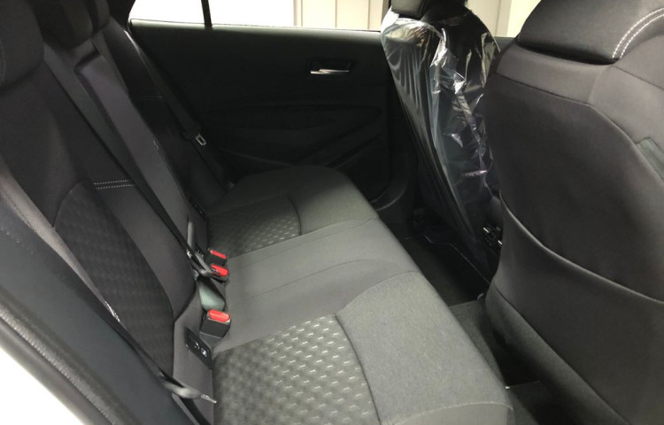 Toyota Corolla Comfort Tech 1.8 Hybrid e-CVT