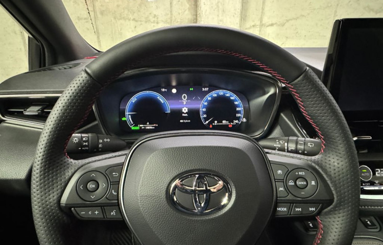 Toyota Corolla GR SPORT  1.8 Hybrid e-CVT GR