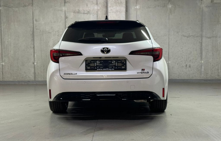 Toyota Corolla GR SPORT  1.8 Hybrid e-CVT GR