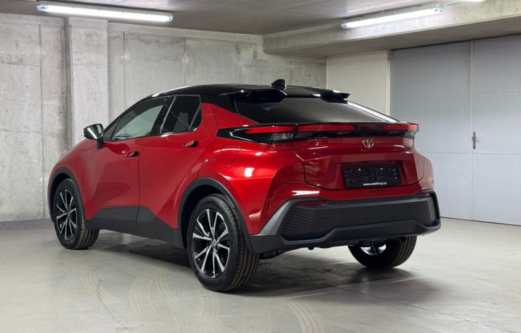 Toyota C-HR Style 1.8 Hybrid 90kW E-CVT St