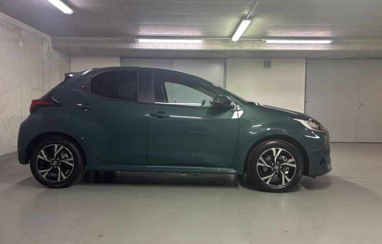 Toyota Yaris STYLE 1.5 Hybrid e-CVT STYLE