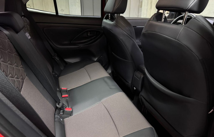 Toyota Yaris Cross Executive  1.5 Hybrid FWD 130k