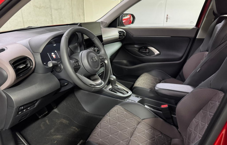 Toyota Yaris Cross Executive  1.5 Hybrid FWD 130k