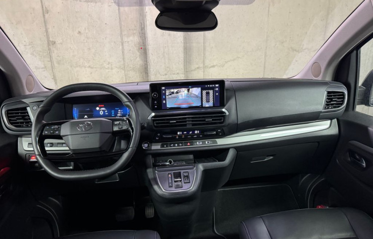Toyota ProAce Verso L2 VIP 7 míst 2.0 AT