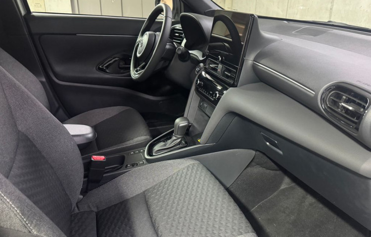 Toyota Yaris Cross STYLE 1.5 Hybrid FWD 116k