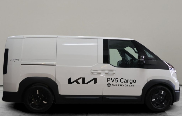Kia PV5 Cargo  PLUS-K odběru od 10/2026