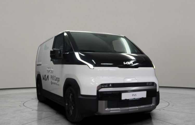Kia PV5 Cargo  PLUS-K odběru od 10/2026