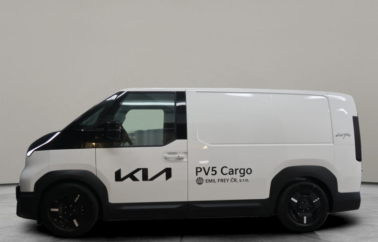 Kia PV5 Cargo  PLUS-K odběru od 10/2026