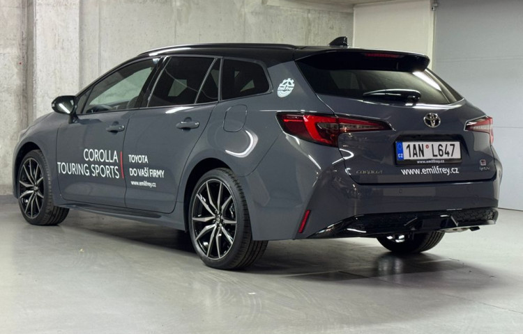 Toyota Corolla GR SPORT  1.8 Hybrid e-CVT GR