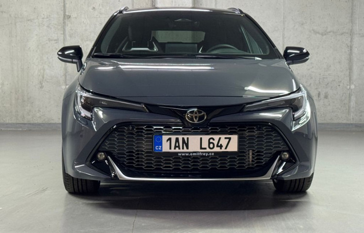 Toyota Corolla GR SPORT  1.8 Hybrid e-CVT GR