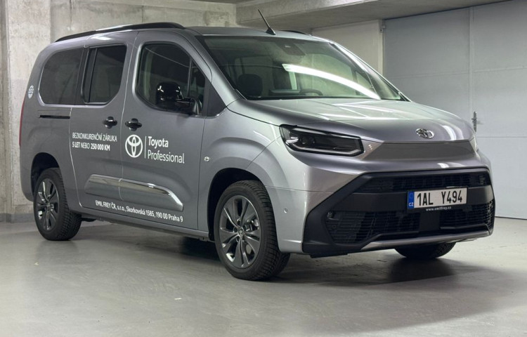 Toyota ProAce City Verso VIP 7 míst 1,5 AT Long
