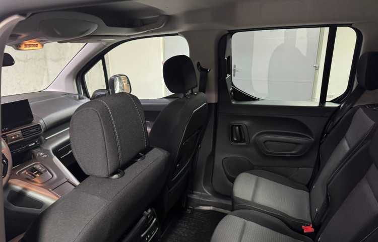 Toyota ProAce City Verso VIP 7 míst 1,5 AT Long