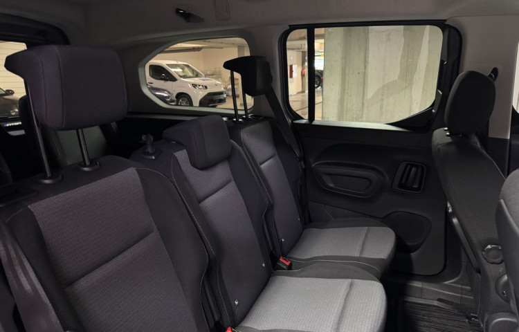 Toyota ProAce City Verso VIP 7 míst 1,5 AT Long