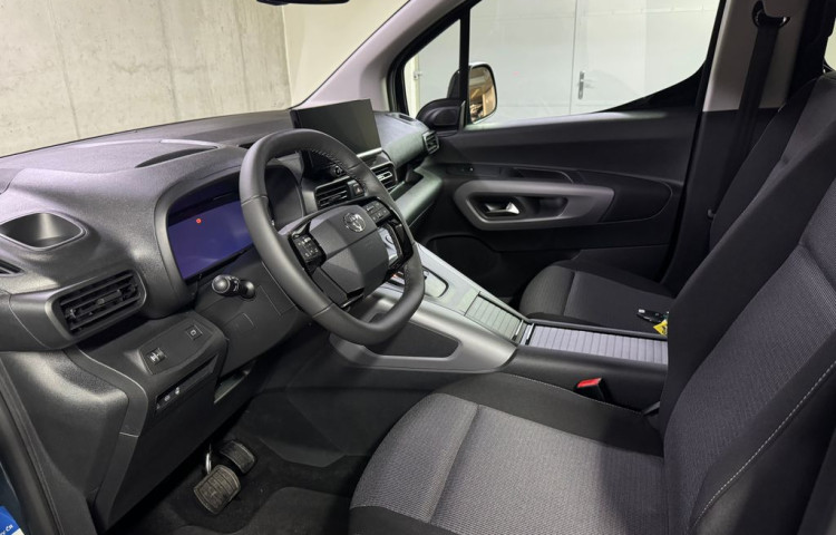 Toyota ProAce City Verso VIP 7 míst 1,5 AT Long