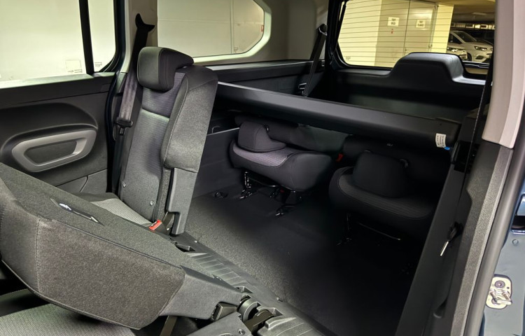 Toyota ProAce City Verso VIP 7 míst 1,5 AT Long