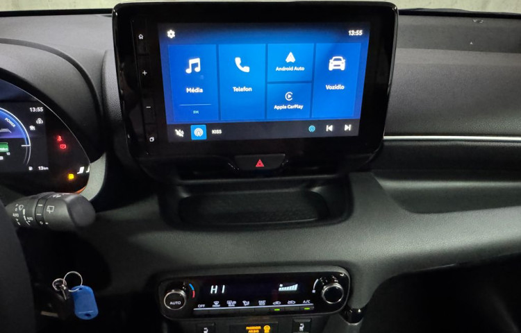 Toyota Yaris STYLE 1.5 Hybrid e-CVT STYLE