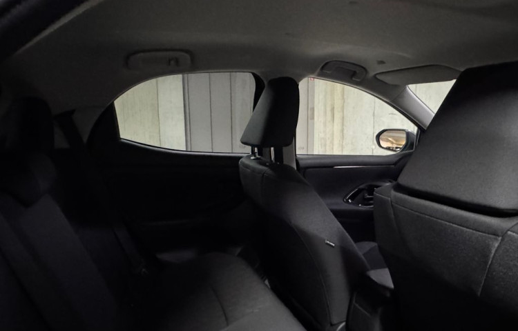 Toyota Yaris STYLE 1.5 Hybrid e-CVT STYLE